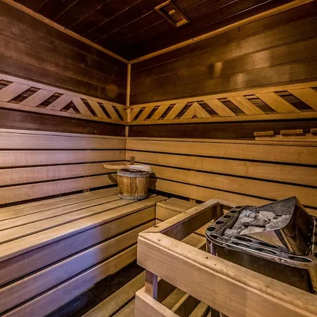 Bakony - A Felnottbarat - Szarvaskut Vendegpark 4*